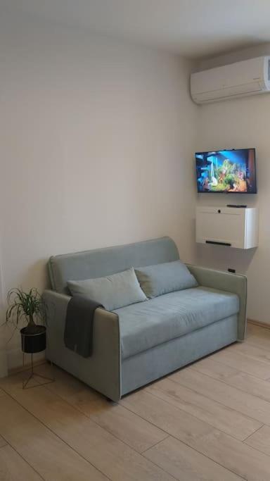 White Brick Apartment Загреб Екстер'єр фото